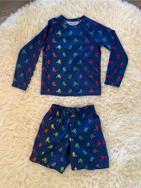 Kids bathing suit trunks and rash guard